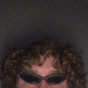 Meet your Posher, Chase